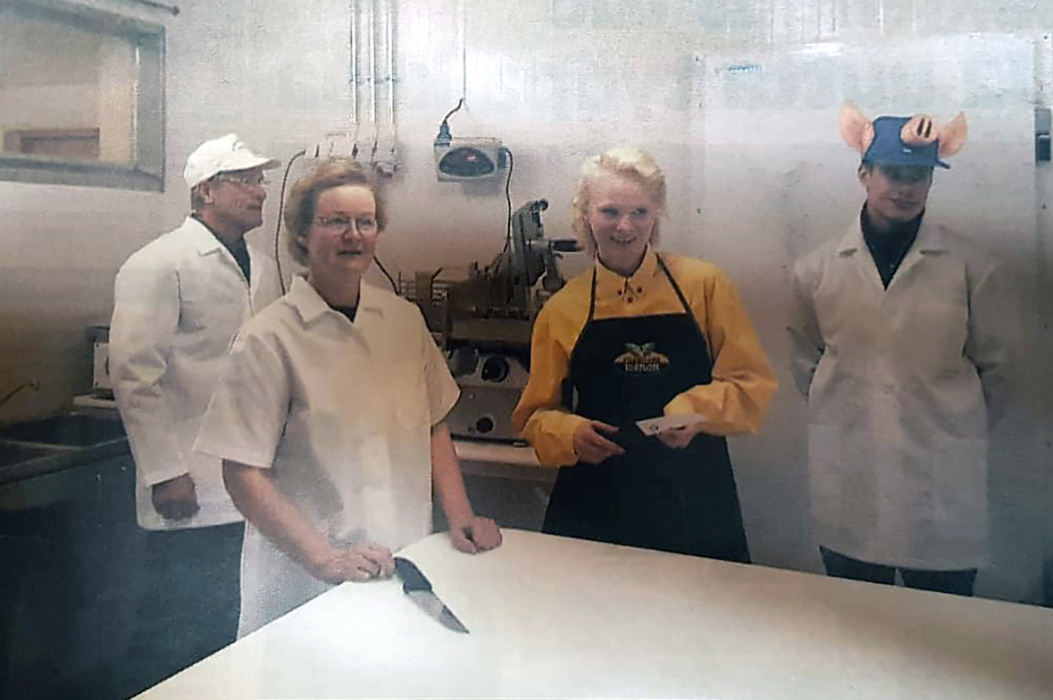 Eino, Tuovi, Heidi ja Janne Haajanen. 